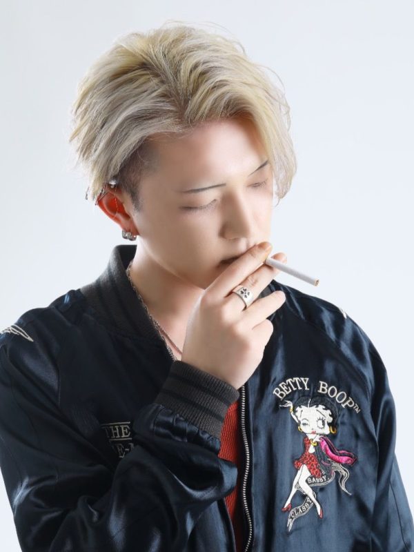 璃王
