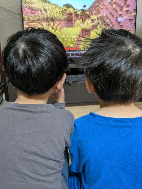 とも